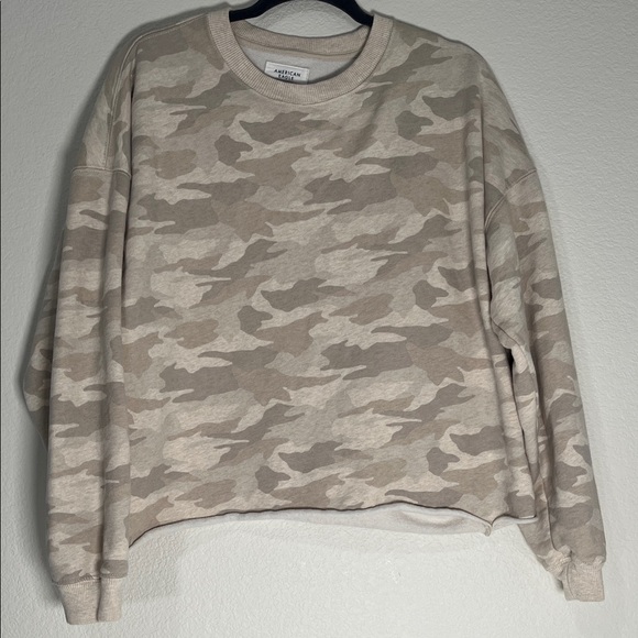 American Eagle Outfitters Sweaters - American Eagle Camouflage Crewneck Sweater size medium